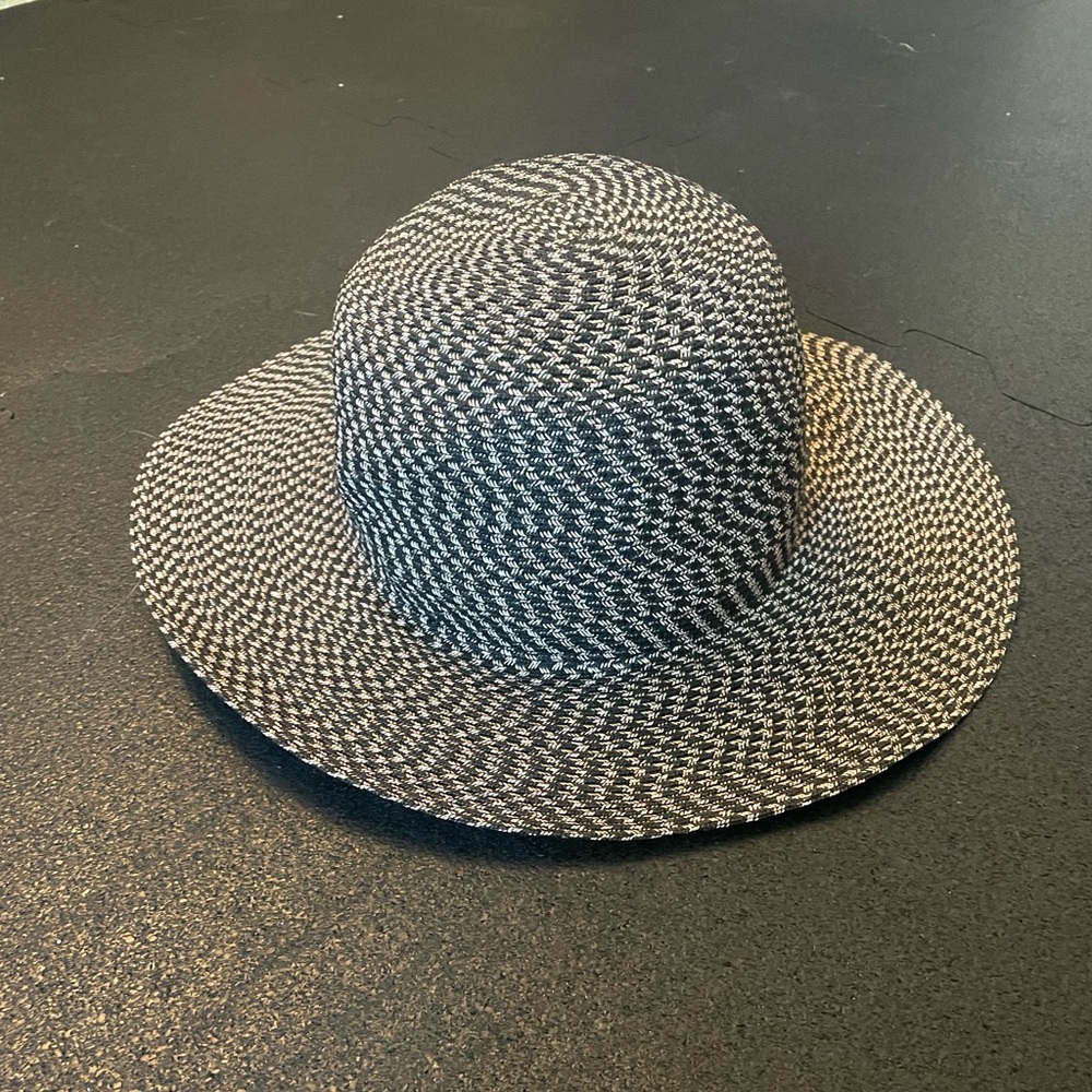 Goorin Bros Floppy Hat 3” Brim